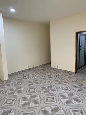 3bdrm Apartment in Lakeside for rent
