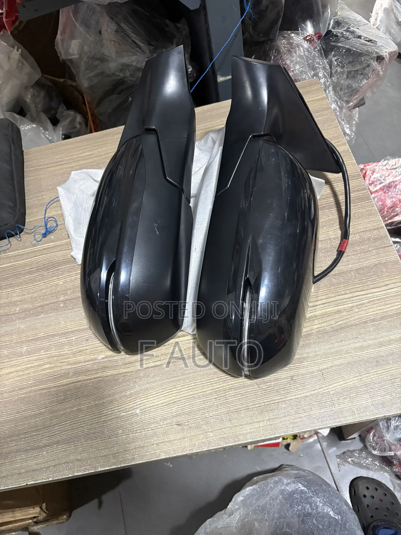 Honda CRV 2017,2018,2019,2020,2021 Mirror Sensor With Light Pair