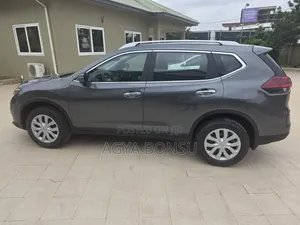 Nissan Rogue SV 4dr SUV AWD (2.5L 4cyl CVT) 2015 Gray