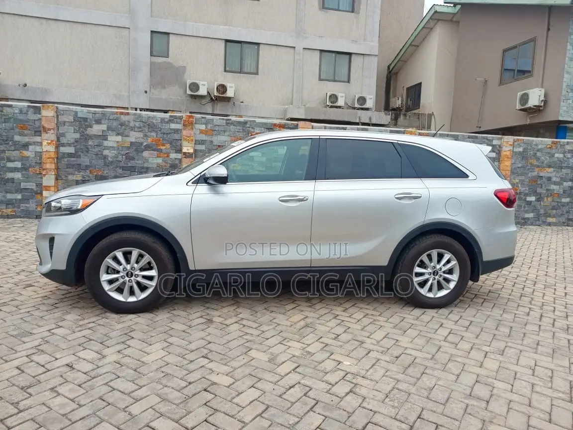 Kia Sorento 2.4L LX AWD 2019 Silver