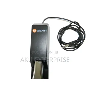 M-Audio M Gear SP-2 Universal Electronic Keyboard Piano Sustain Pedal