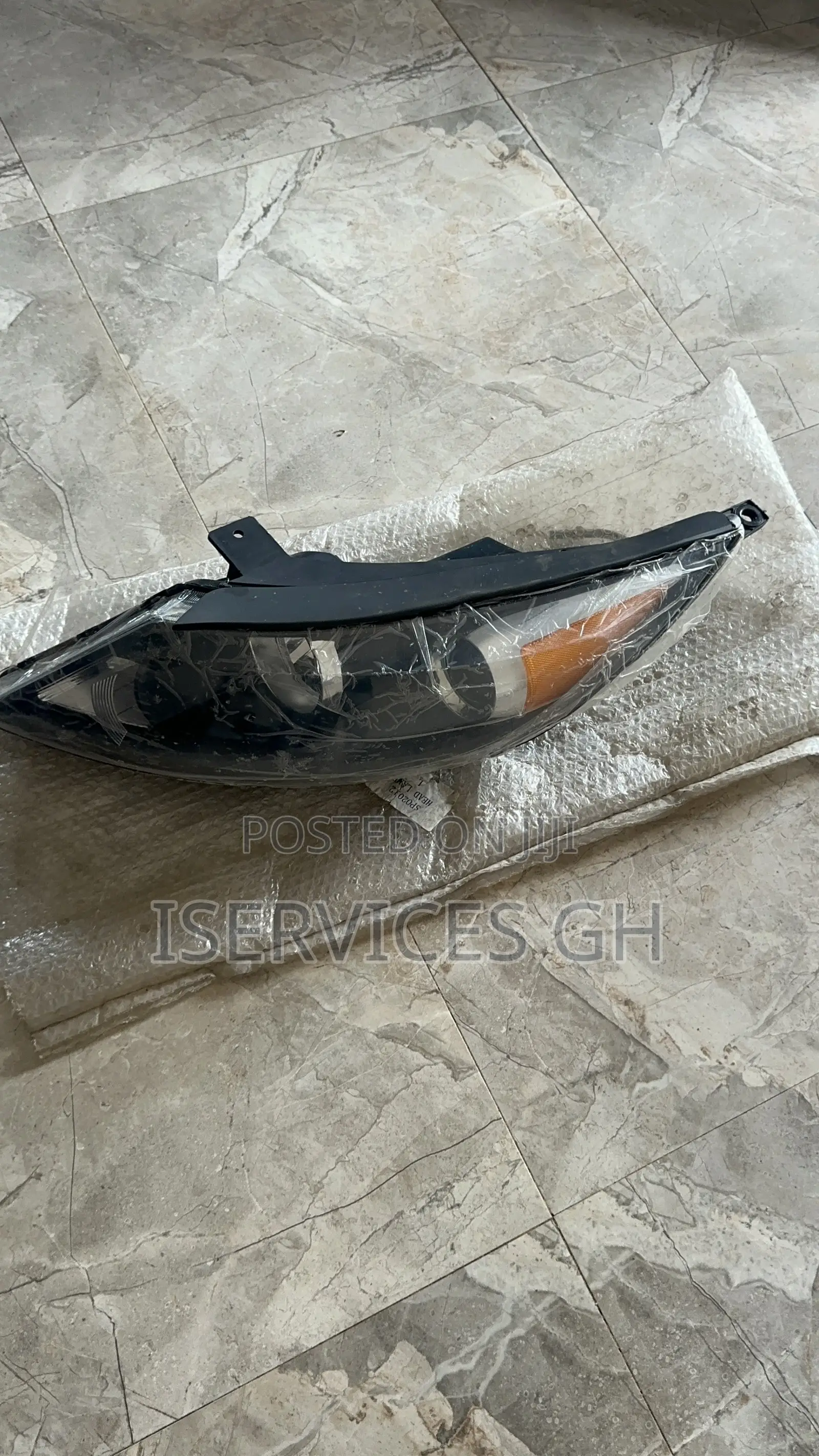 KIA Sportage Headlights