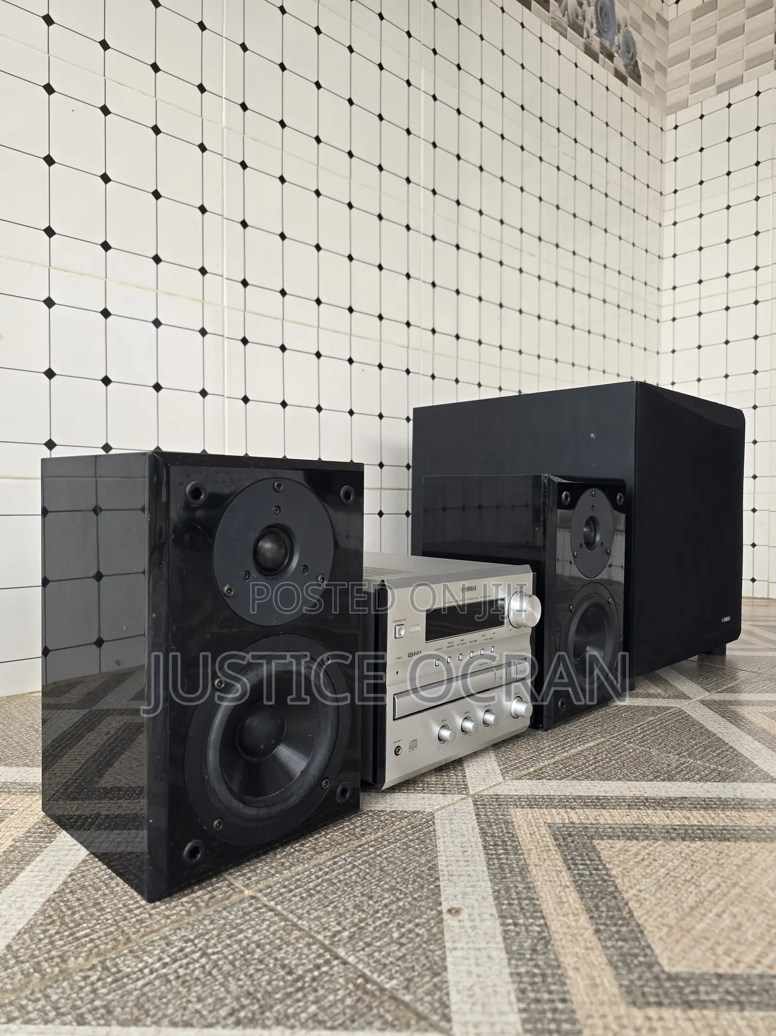 YAMAHA HOME THEATER SYSTEM ( With Bluetooth and USB Adapter)