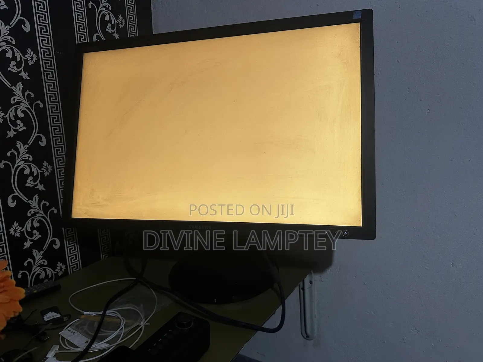 30inch Samsung Monitor