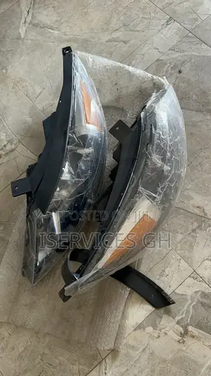 KIA Sportage Headlights