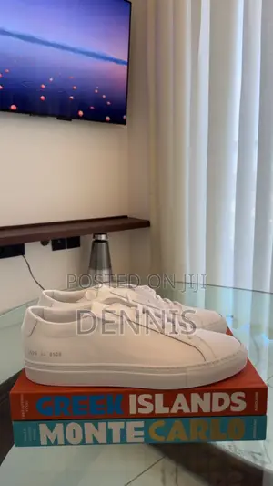 COMMON PROJECTS - Achilles Low Sneakers - White Size 44