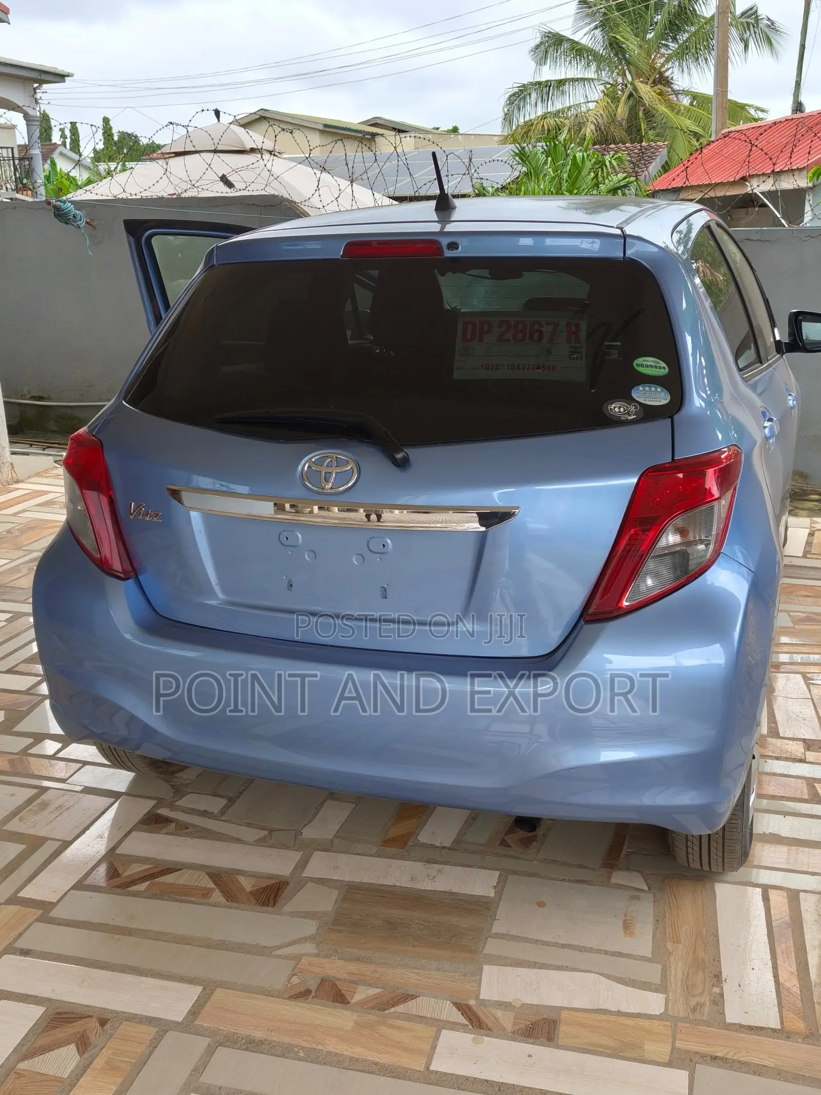 Toyota Vitz 1.3 FWD 5dr 2014 Blue