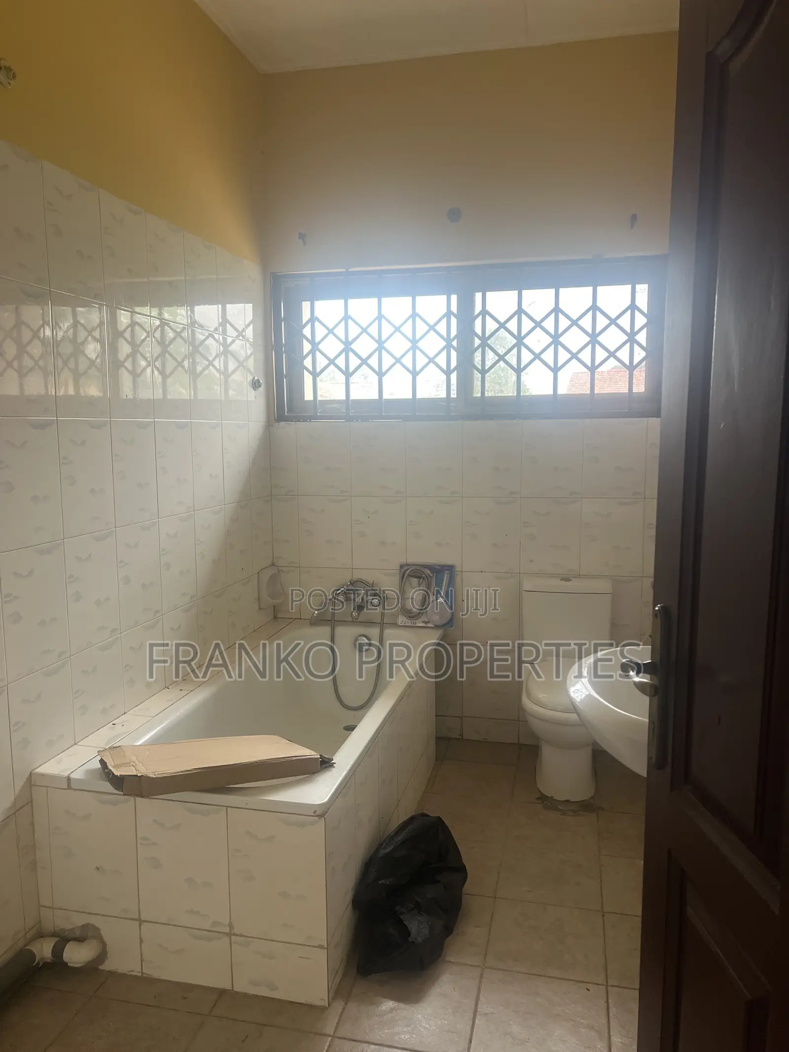 3bdrm House in Franko Properties, Ability for rent