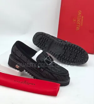 Valentino Garavani Black Shoe