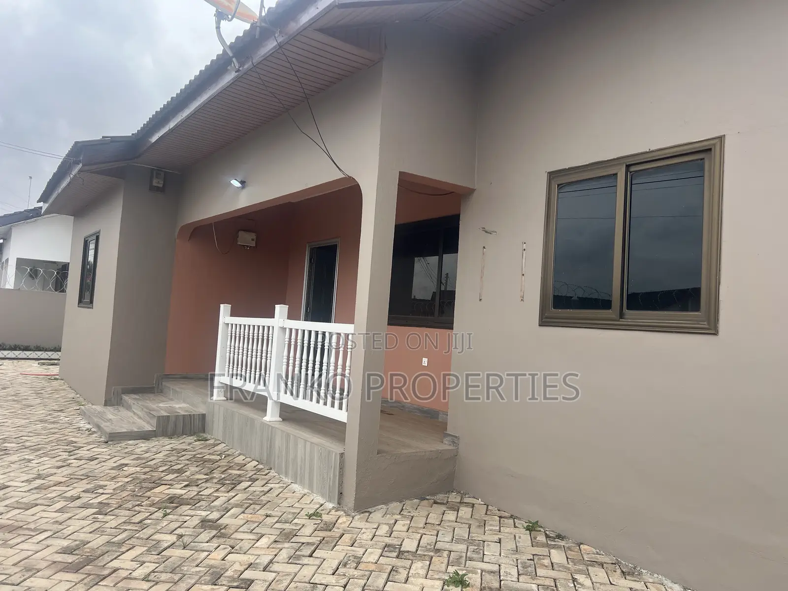 3bdrm House in Franko Properties, Ability for rent