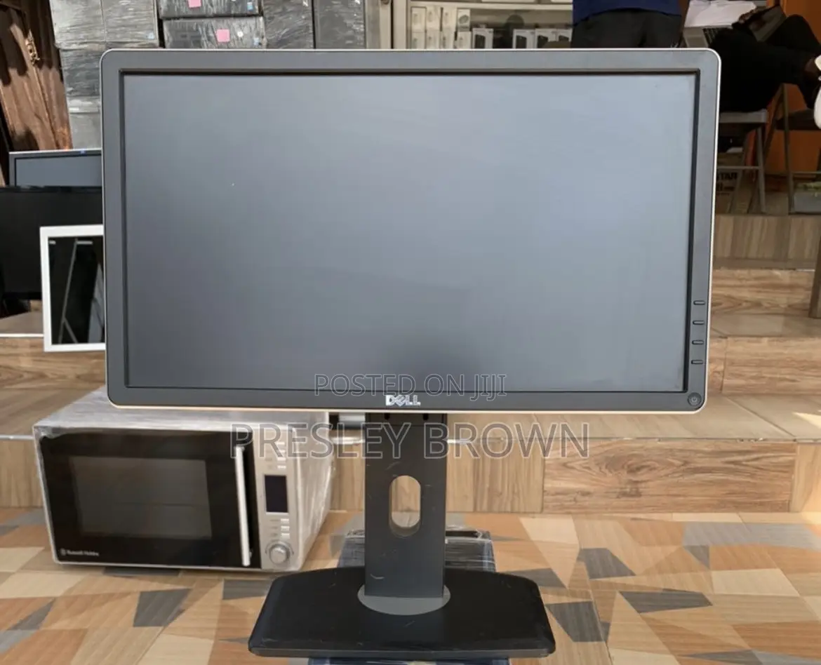 Dell Professional P2213 22" Led LCD Monitor