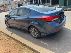 Hyundai Elantra SE Sedan FWD (1.8L 4cyl 6A) 2016 Blue