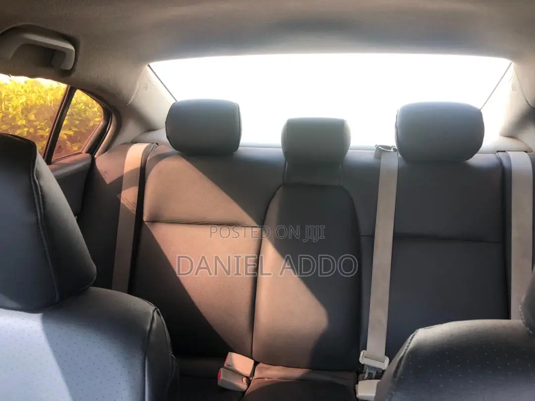 Honda Civic 1.8 5 Door Automatic 2012 Blue
