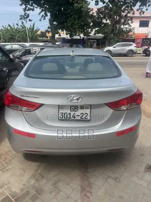 Hyundai Elantra 2014 Silver