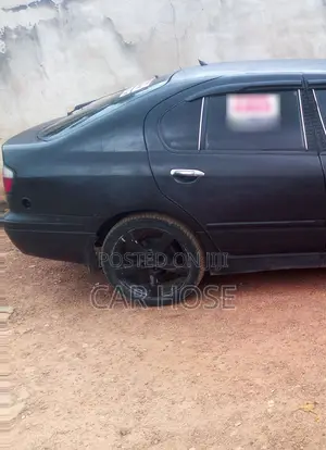 Nissan Primera 2000 Black