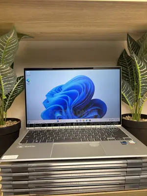 Laptop HP EliteBook 1040 G8 8GB Intel Core i5 SSD 256GB