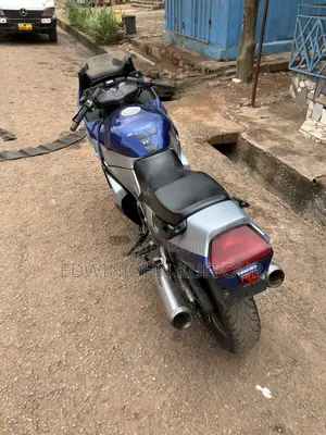 Suzuki Sport 2009 Blue