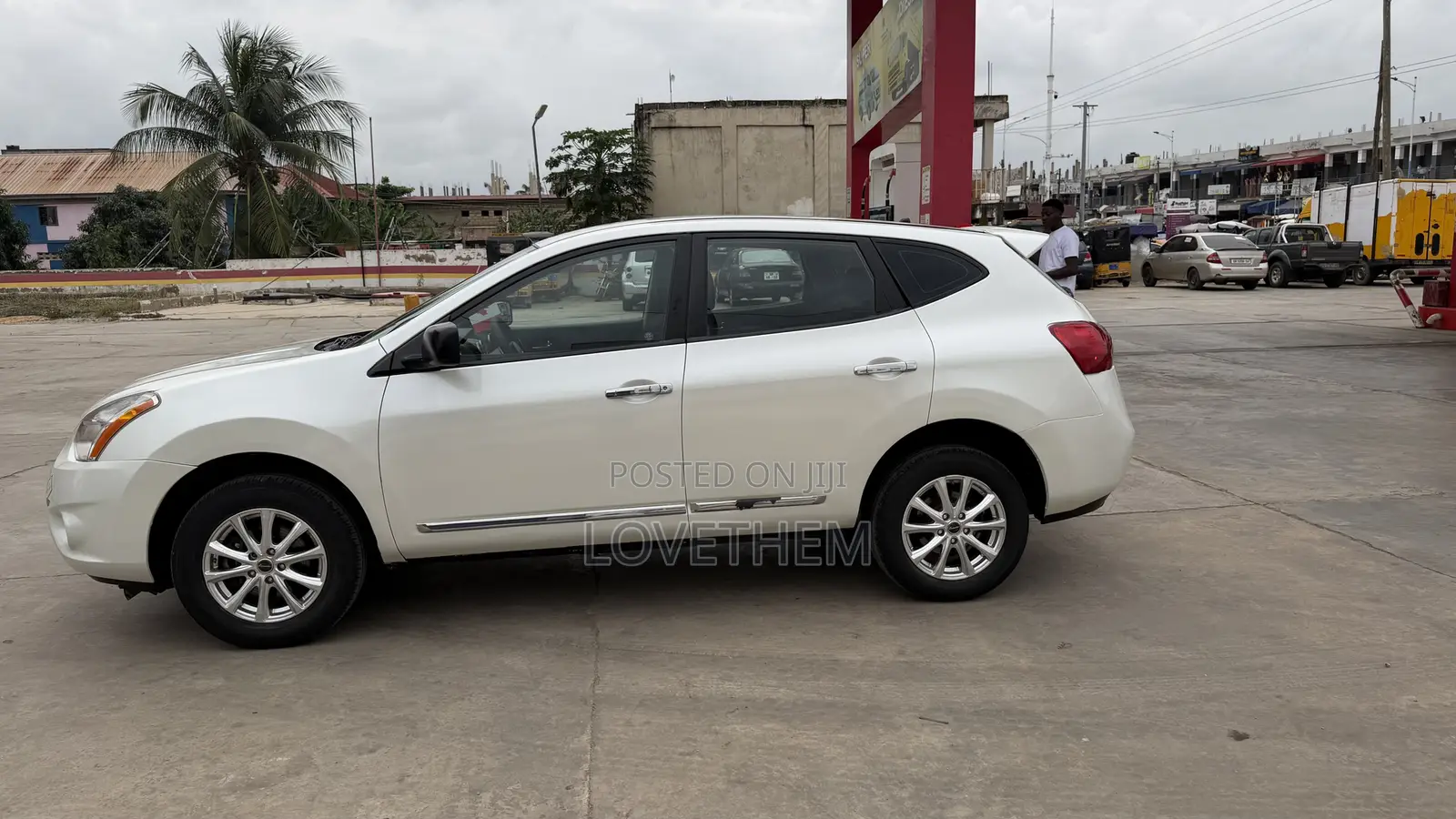 Nissan Rogue 2011 Gray