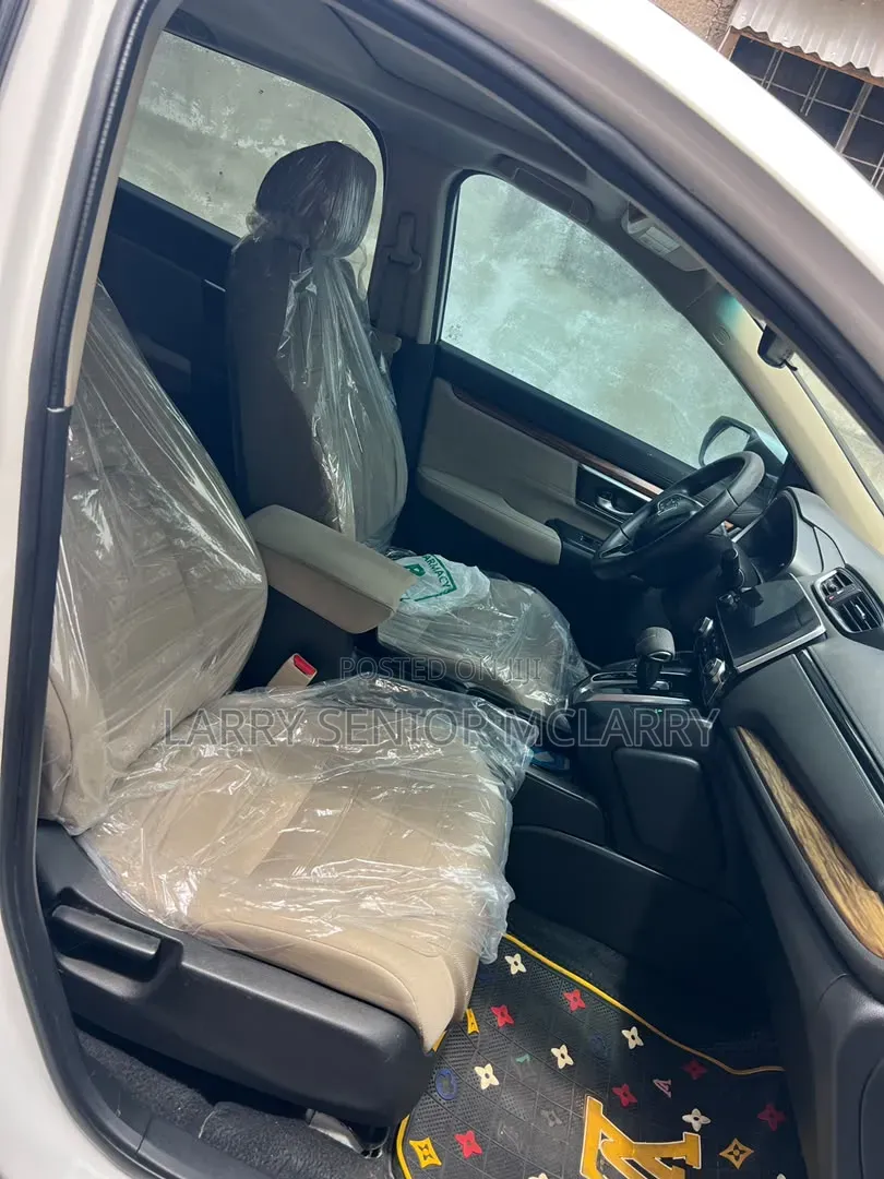 Honda CR-V 2019 White