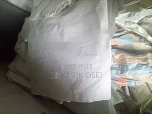 Bundles of New Pp Woven Sacks