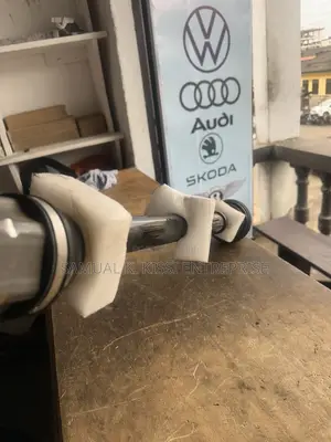 VW/ Audi Driveshafts / CV Axles