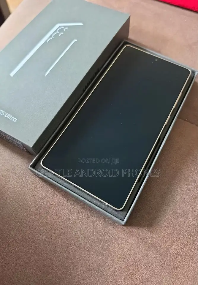 New Samsung Galaxy S25 Ultra 1 TB Gold