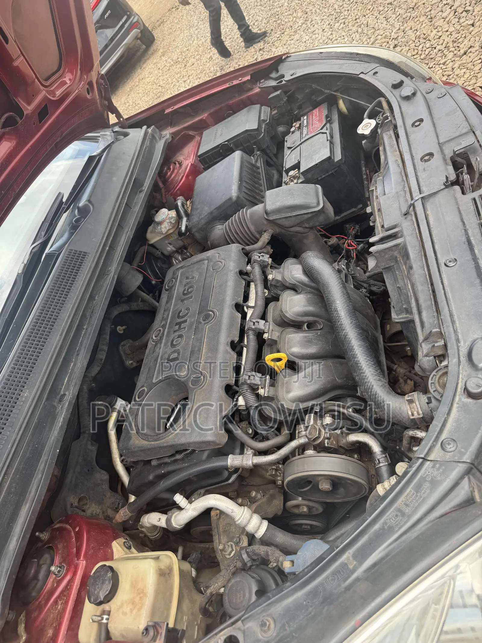 Kia Borrego 2010 Red