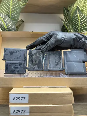MacBook Pro 14inches A2977 Battery