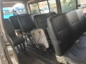 Toyota HiAce 2008 Silver