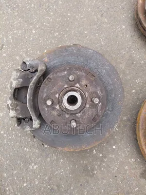 Front Hub Mitsubishi Lancer 1999, 2000, 2002, 2003, 2005, 2007, 2010