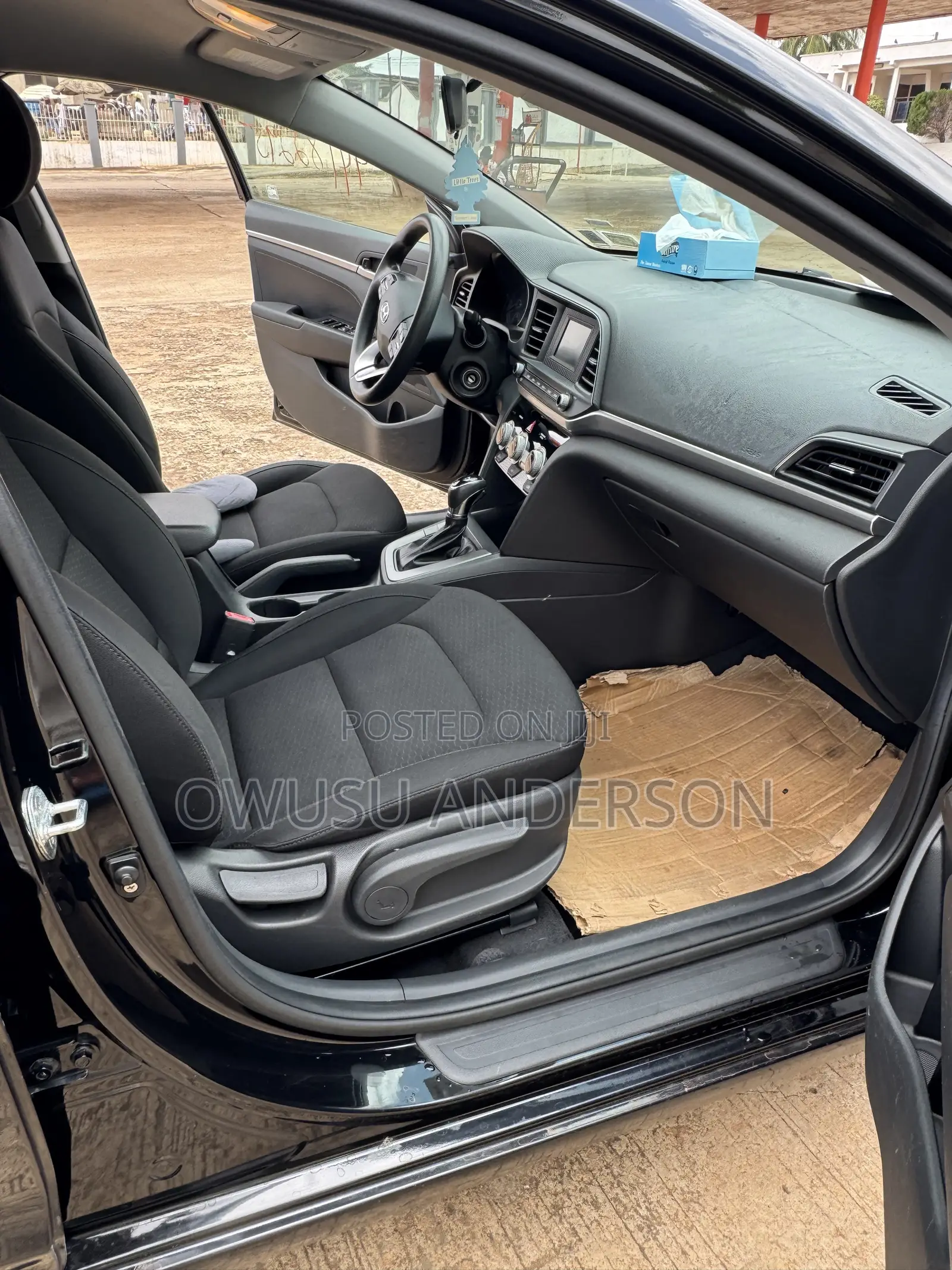 Hyundai Elantra 2019 Black