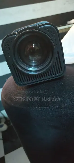 Smart HDD Projector