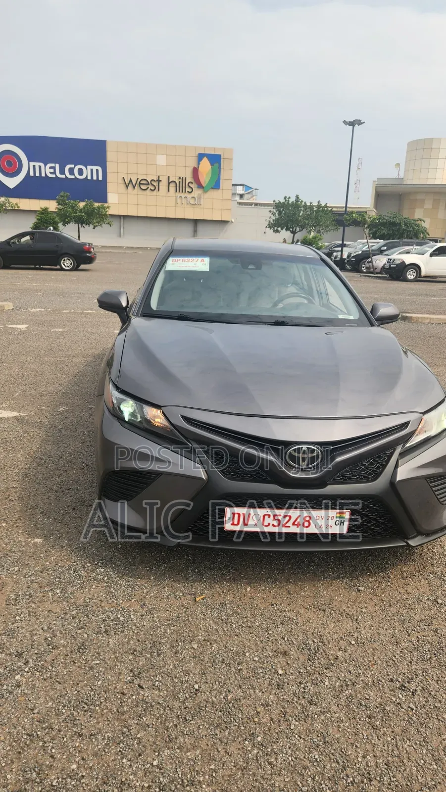 Toyota Camry SE (2.5L 4cyl 8A) 2019 Gray