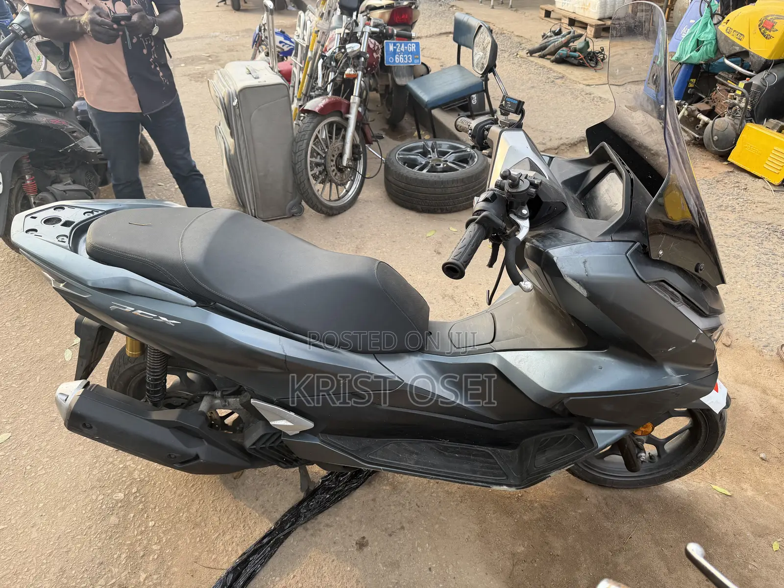Honda 2025 Gray