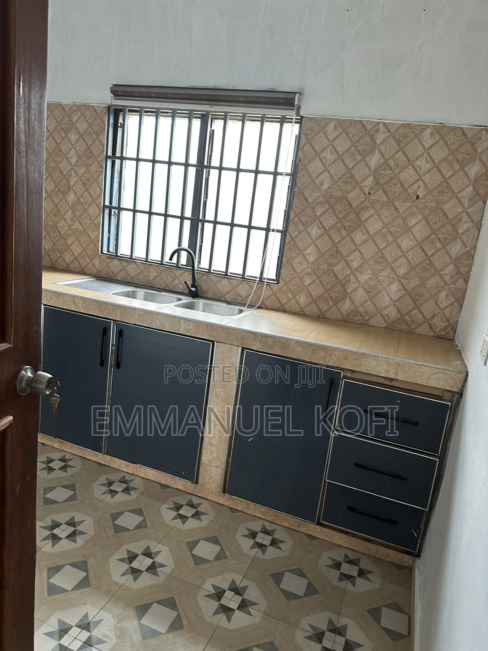 2bdrm Apartment in Genu Property, Housing Down for rent