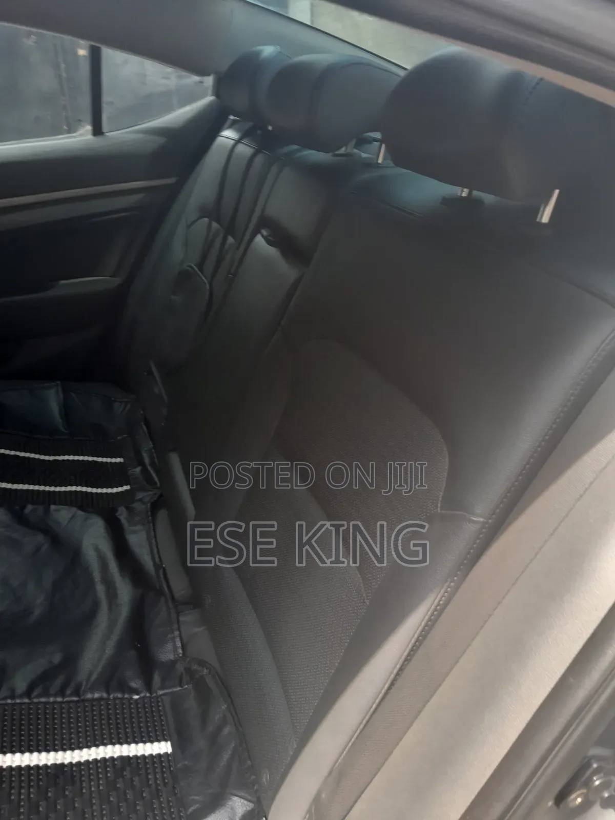 Hyundai Elantra 2017 Silver
