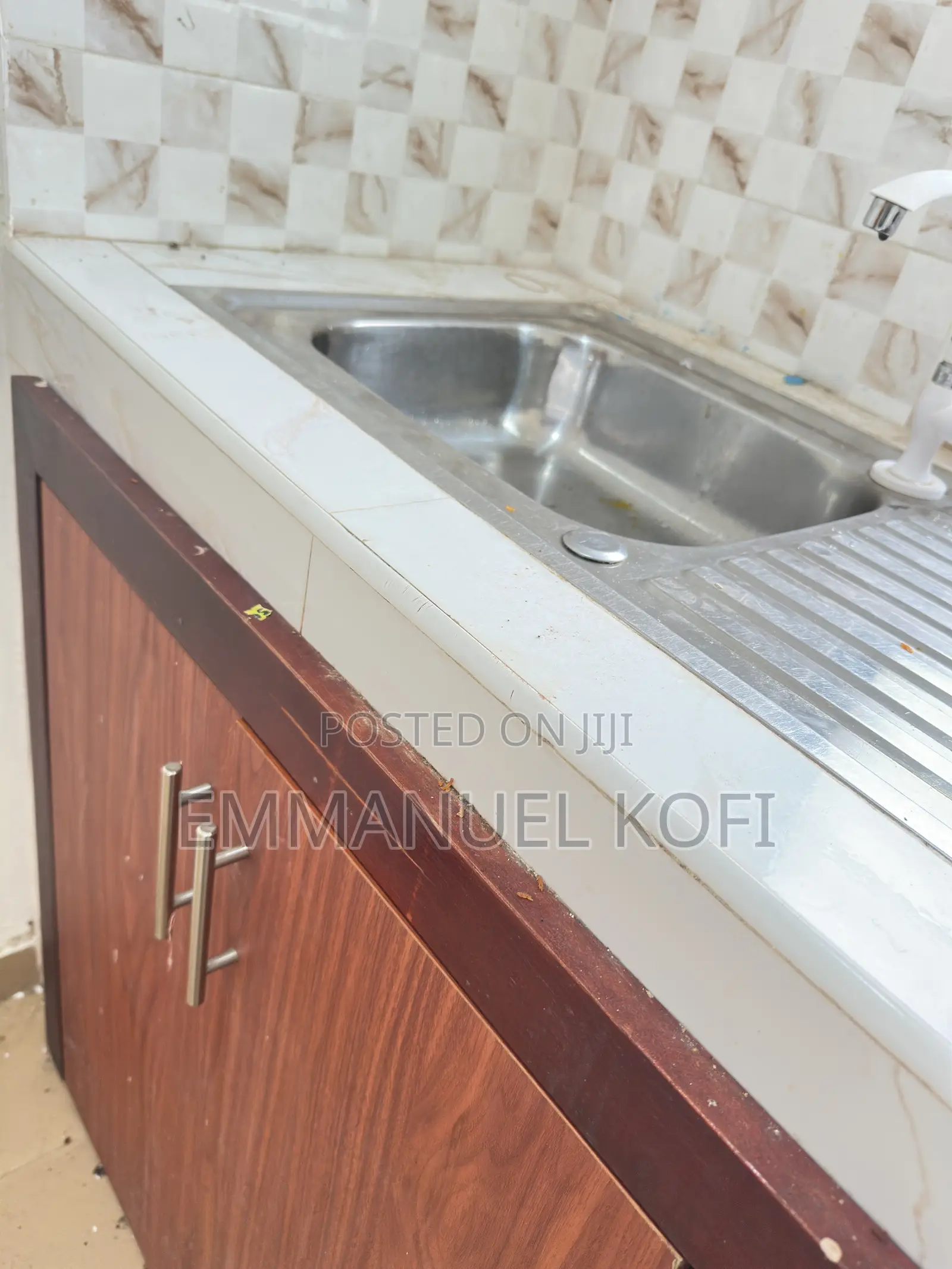 1bdrm Apartment in Genu Property, Housing Down for rent