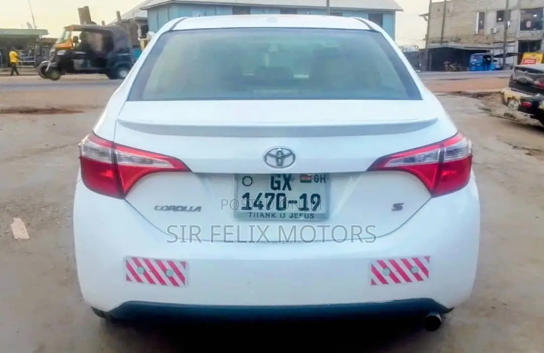 Toyota Corolla LE Eco Plus 4dr Sedan (1.8L 4cyl CVT) 2015 Black