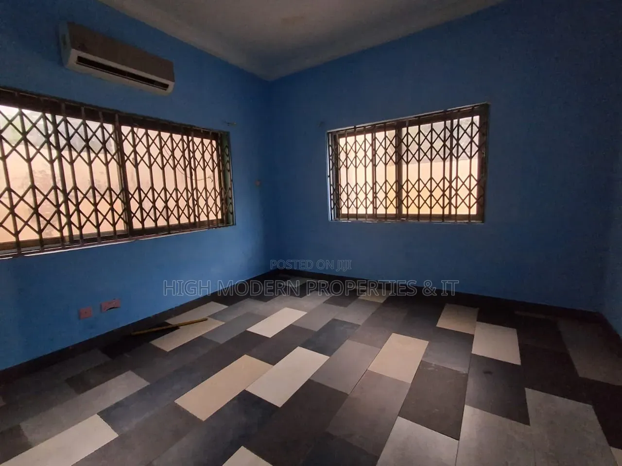 3bdrm House in Baatsona Total for rent