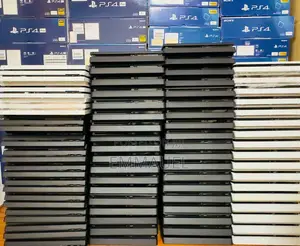 Play Station 4