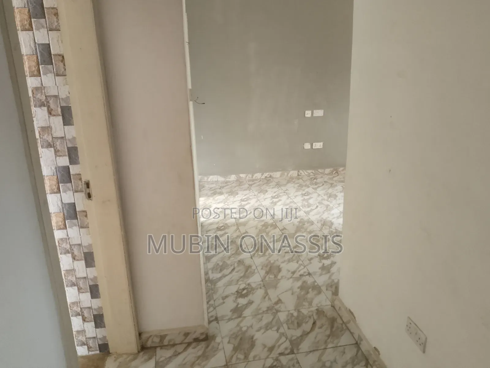 1bdrm Apartment in Items Property, Housing Down for rent