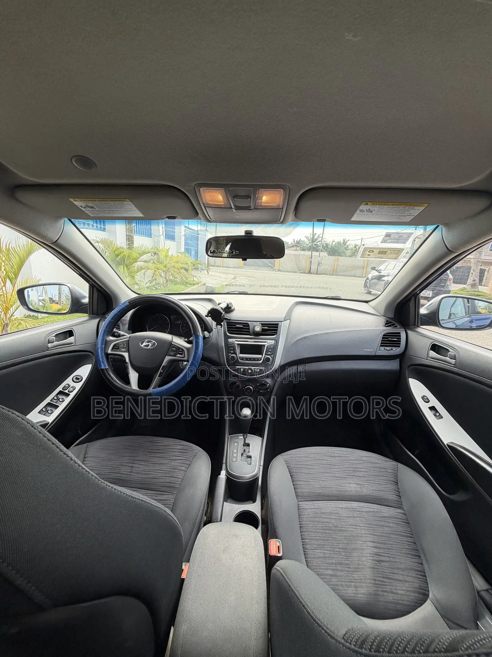 Hyundai Accent SE Hatchback 2016 Blue