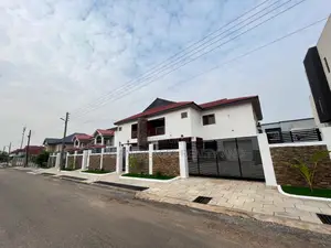 4bdrm House in Pleasantplaces And, East Legon for rent