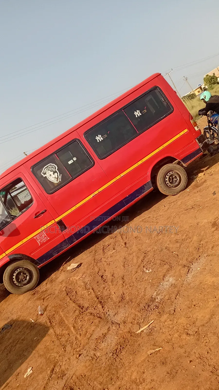 Mercedes-Benz Sprinter 2005 Red