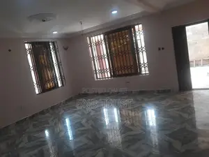 10bdrm House in Kwabenya, Ga East Municipal for sale