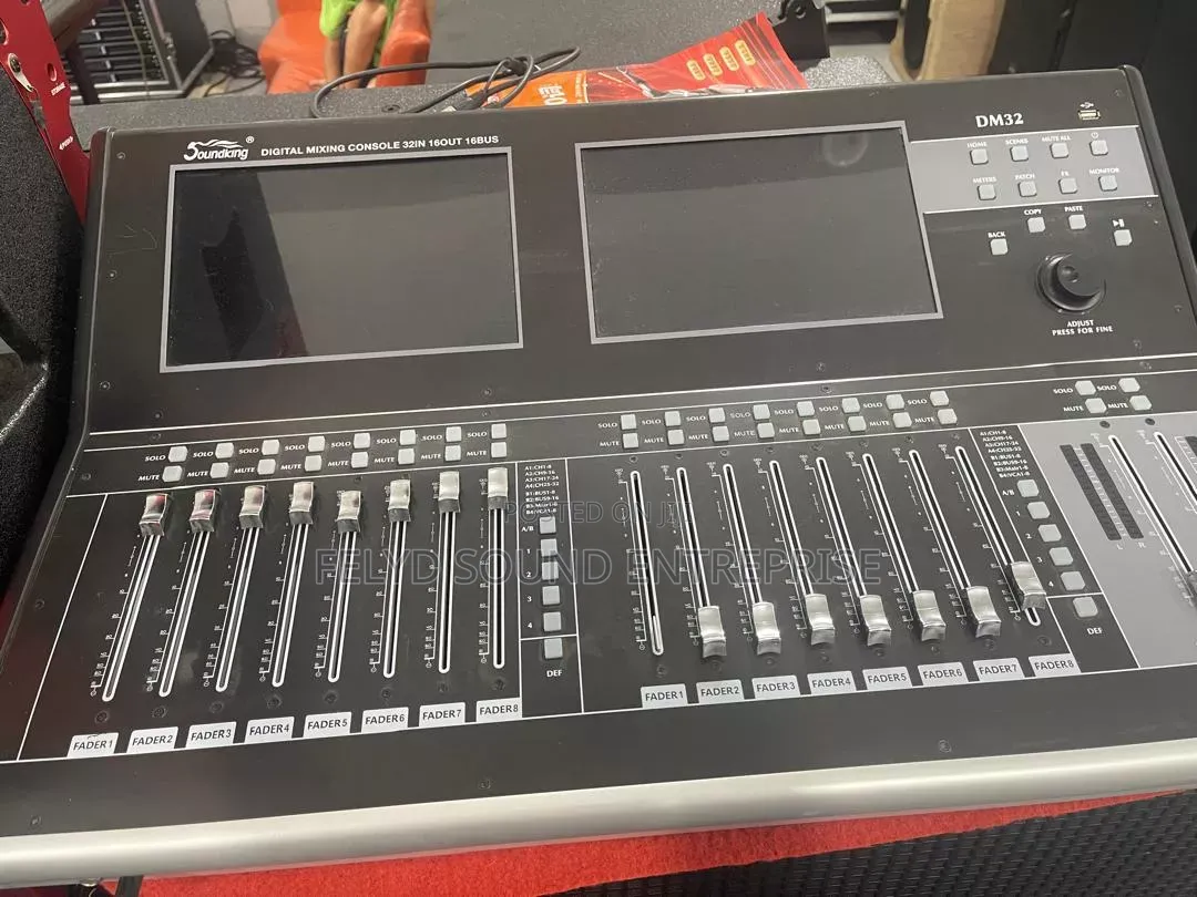 Digital Mixing Console