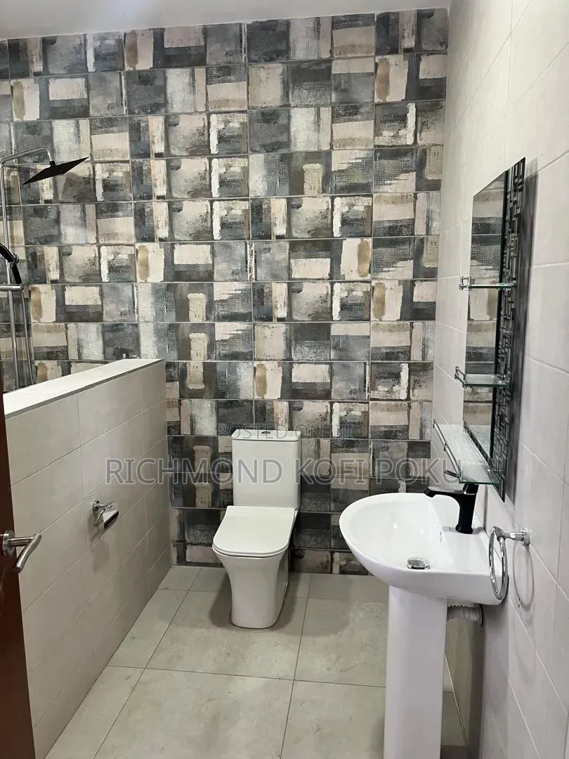 1bdrm Apartment in Baatsona Total for rent