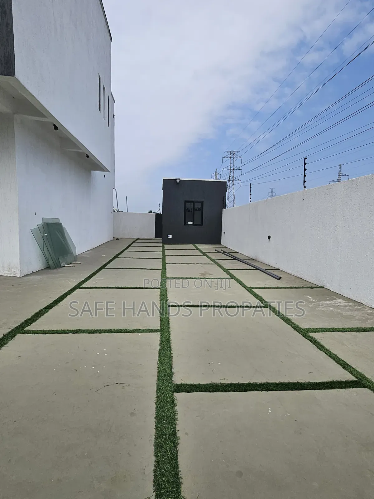 4bdrm House in Trasaco, Accra Metropolitan for sale