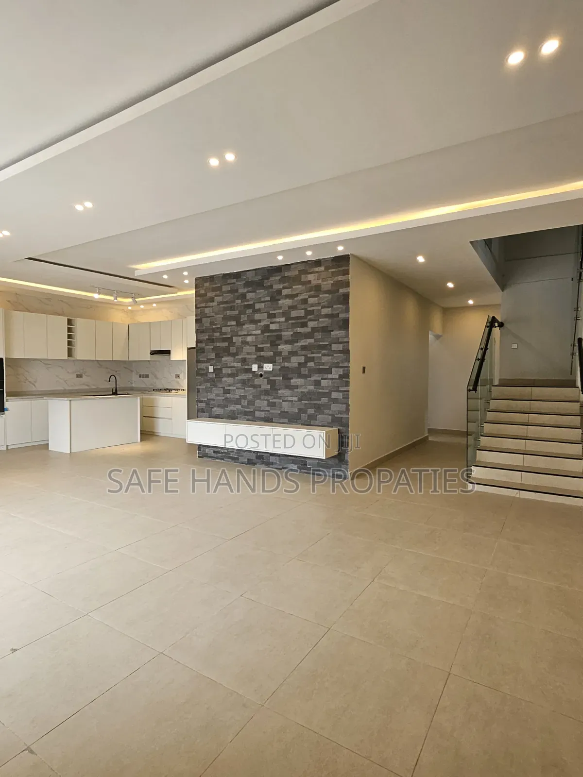 4bdrm House in Trasaco, Accra Metropolitan for sale