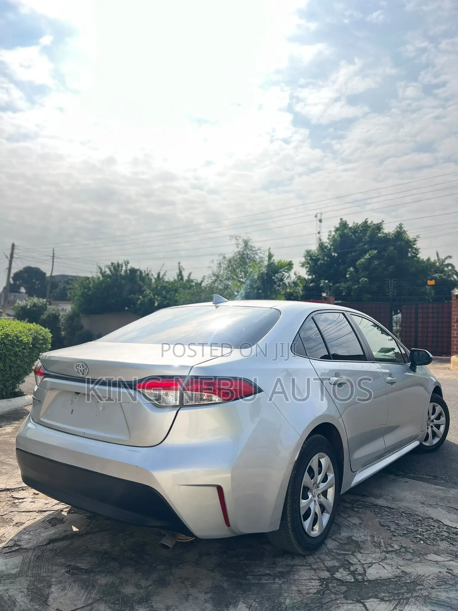 Toyota Corolla SE 2021 Silver